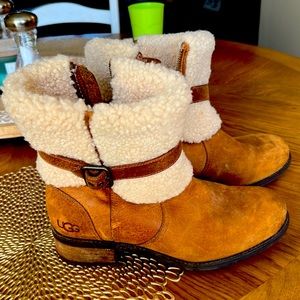 Ugg Blayre II Suede Sheepskin Side Zip Chestnut Tan Brown Winter Boots 9.5